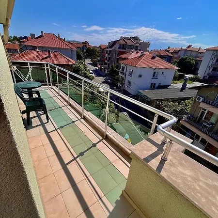 ゲストハウス Debimar チェルノモレツ