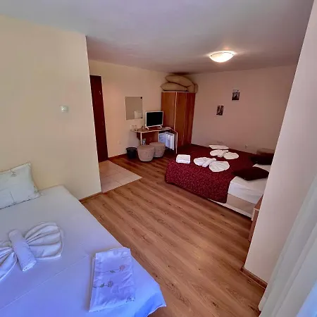 Debimar Гостевой дом 3*