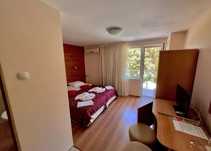 招待所 Debimar 切尔诺莫雷茨