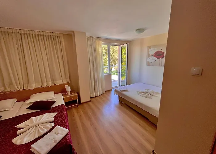 招待所 Debimar 切尔诺莫雷茨